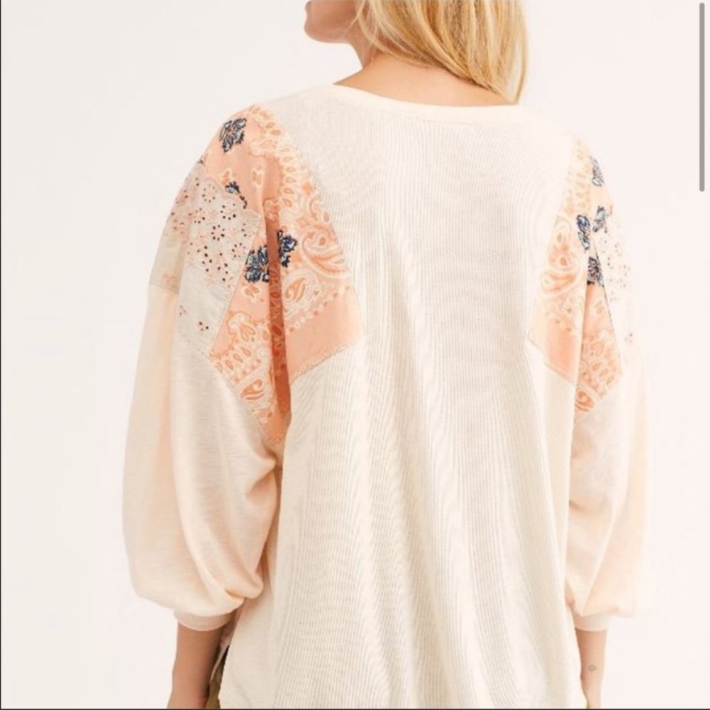 Free People - Feelin' It Embroidered Top π - Picture 4 of 5
